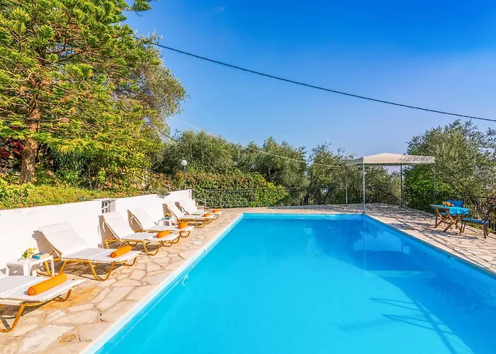 Yiannakis Villa *