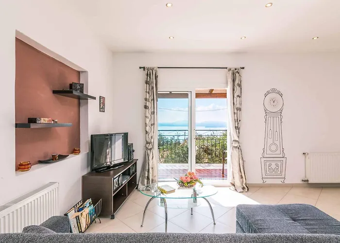 Yiannakis Villa *